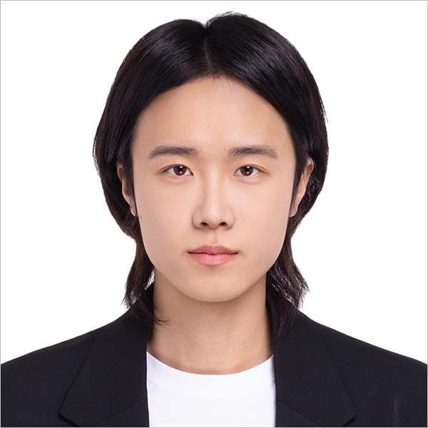 Portrait of Hyunwoo Yang